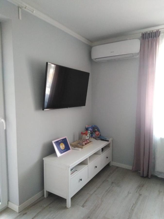 Apartament Antek Klimatyzowany ออชเวียนชิม ภายนอก รูปภาพ