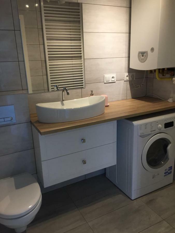 Apartament Antek Klimatyzowany ออชเวียนชิม ภายนอก รูปภาพ
