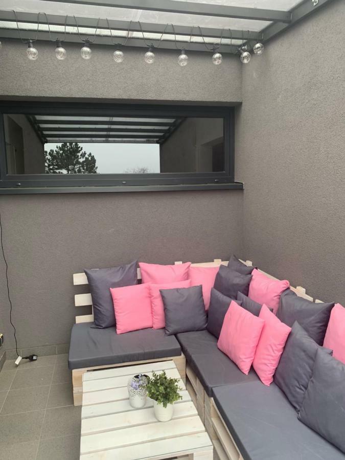 Apartament Antek Klimatyzowany ออชเวียนชิม ภายนอก รูปภาพ